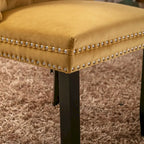 Chaise de salle à manger en velours capitonné avec garniture cloutée et pieds en bois – Chêne/Noir/Doré/Gris, Lot de 2